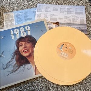 1989 (Taylor’s Version) Tangerine Edition (Target Exclusive) 2LP vinyl